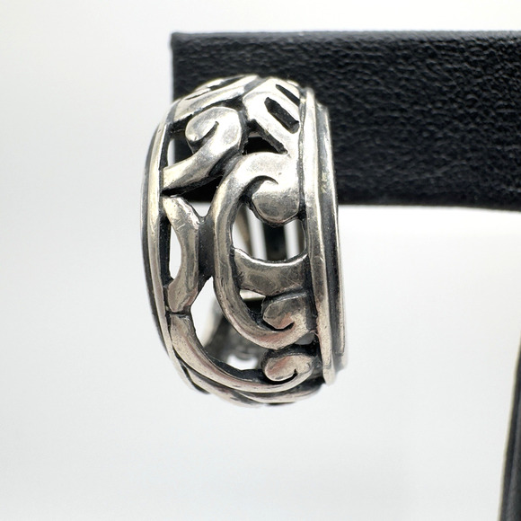 Silpada Sterling Silver Hoop Earrings Clip On Oxidized Scroll Work Vintage .875" - Picture 2 of 7